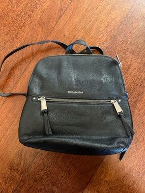 michael kors purse backpack